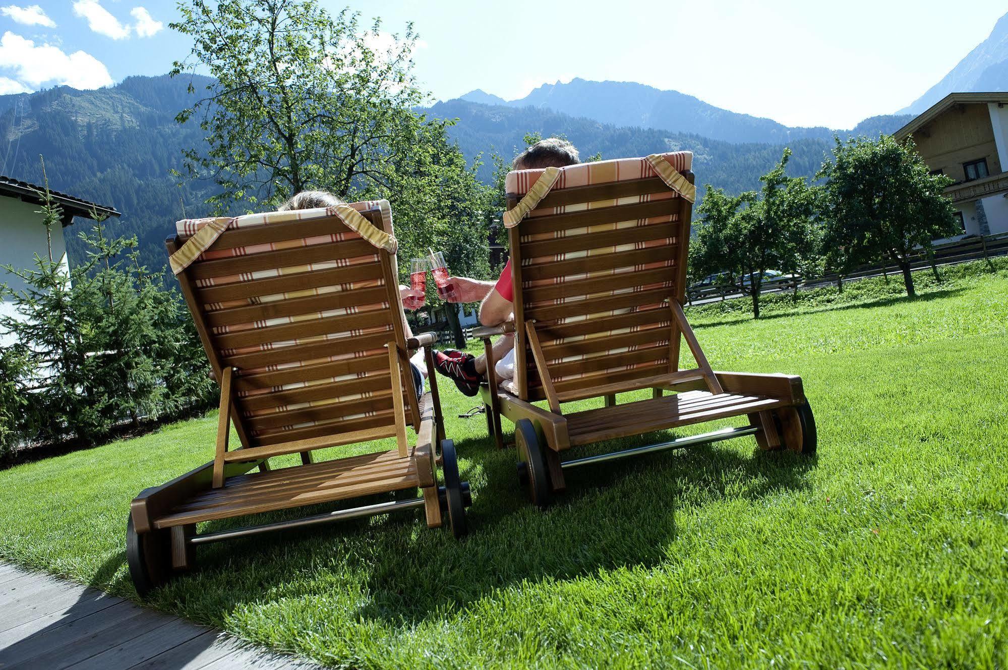 Brugger Chaletdorf Villa Mayrhofen Exterior foto